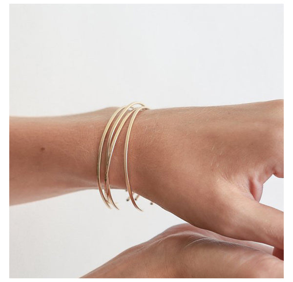 Bracelet minimaliste en or Yewelorat (1 pièce)
